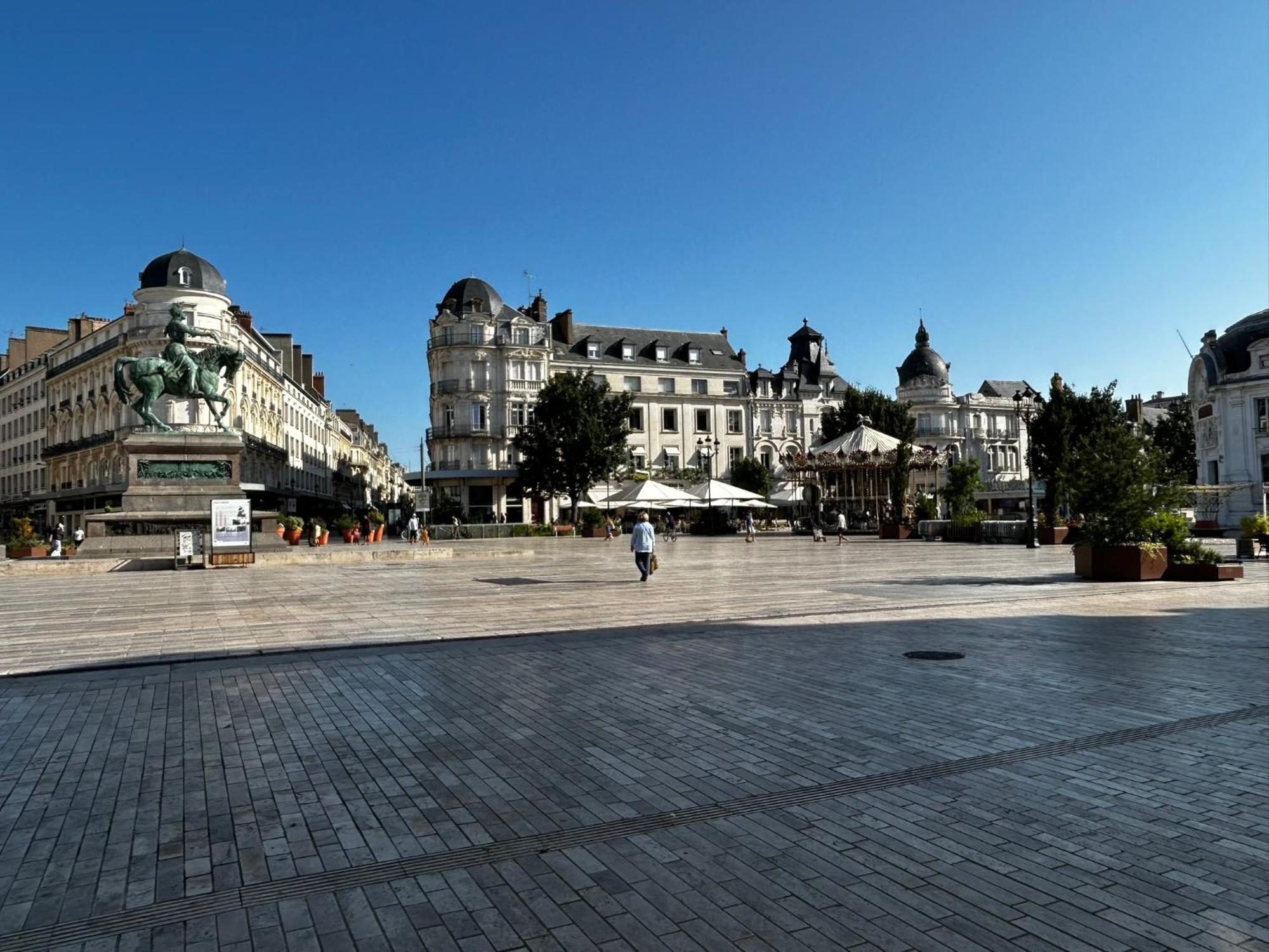 Martroi - Coeur De Ville - 3 Pieces 80 M2 Tv - Internet Haut Debit - Loisirs Et Affaires Orléans Extérieur photo